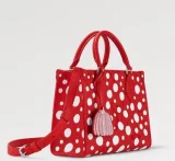 ホットトピック！ 世界的アーティスト草間彌生とのコラボレーションから生まれた「Louis Vuitton×草間彌生」コレクションが初