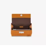 トップ レディースファッション バッグカバン ショルダーバッグポシェット 【直営店購入】LOUIS VUITTON☆クリュニーMINI