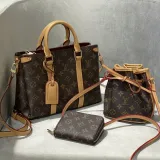 【LOUIS VUITTON】【大人気定番商品】LOUISVUITTON 古い花3点セット お得