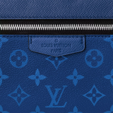 LOUIS VUITTON（ルイヴィトン） アウトドアメッセンジャー PM