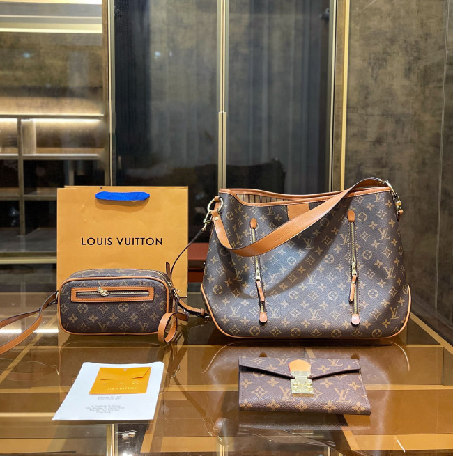 【大人気定番商品】LOUISVUITTON 古い花3点セット お得