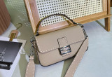 FENDI 新作バゲットバッグ