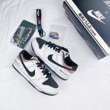 ★NIKE★送関込★激レア確定！世界が欲しがるプレミアムな逸足♪ 【今年の新商品】【新商品発売】頭文字D×NIKE LOW DUNKS
