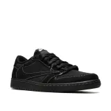 【人気急上昇で入手困難!】NIKE × Travis Scott ■ [AIR JORDAN 1 LOW OG Black Phantom DM7866 001]