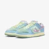 【VERDY X NIKE】 SB DUNK LOW PRO BLUE GAZE AND ENAMEL GREEN