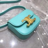 【celine新着商品プロモーション】クラシックミニショルダーバッグ 高級感満載🌱