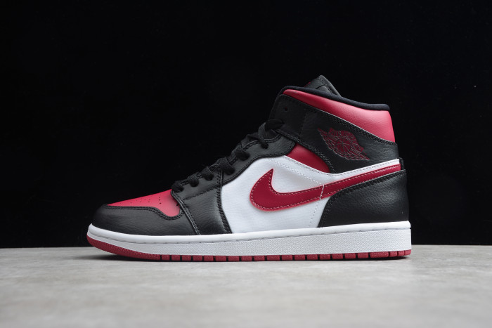 Air Jordan 1 Mid Bred Toe Black/Noble Red 554724-066