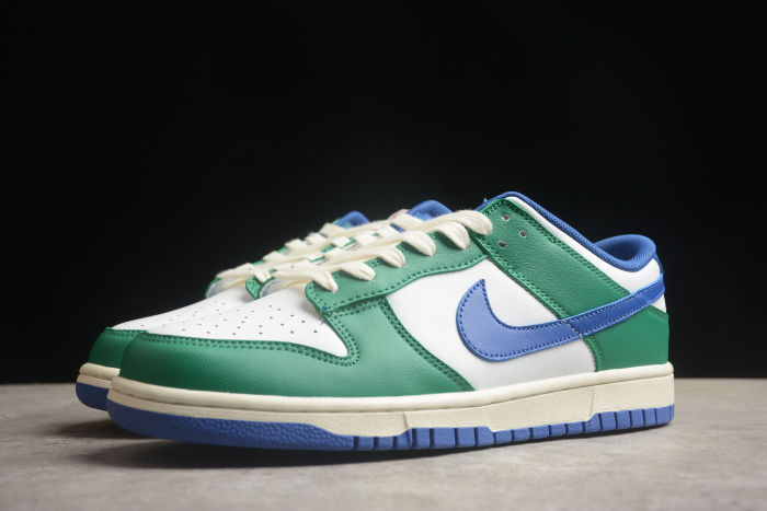 SB Dunk Low 'Gorge Green Deep Royal' FQ6849-141