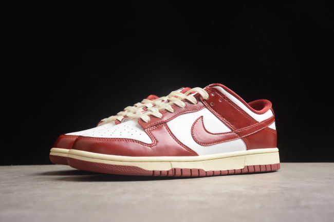 SB Dunk Low PRM Team Red (W) (FJ4555-100)