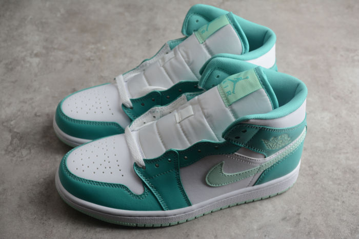 Air Jordan 1 Mid Marine Green