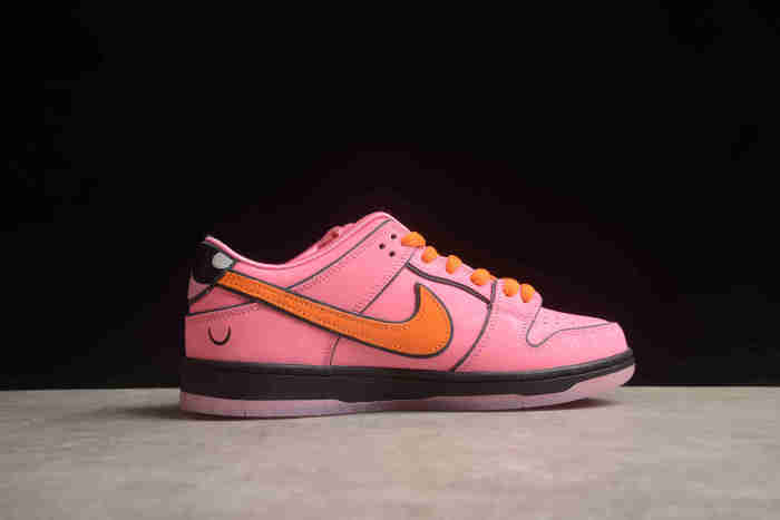 SB Dunk Low Pro QS Bubbles (FZ8320-400)