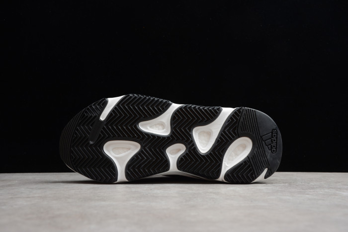 YEEZY BOOST 700 SMALL SQUARE BLACK EG6991