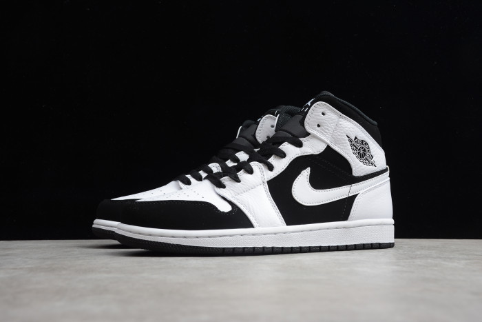 Air Jordan 1 Retro Mid Tuxedo Black White 554724-113