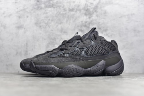 Yeezy 500 Black F36640