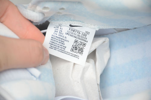 SB Dunk Low 'White Lobster' FD8776‑100