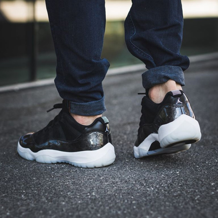 Air Jordan 11 Low “Barons” 528895-010