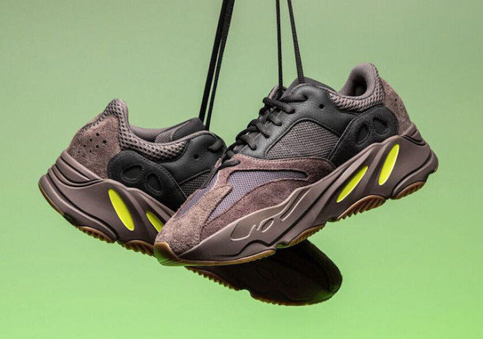 Kanye West x Adidas Yeezy Runner Boost 700“Mauve” EE9614