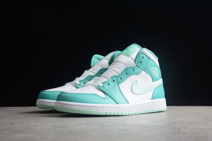 Air Jordan 1 Mid Marine Green