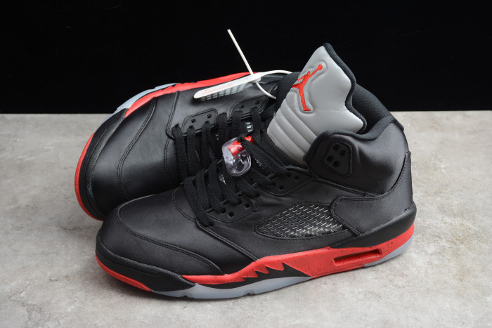 Air Jordan 5 Retro “Satin Bred”136027-006