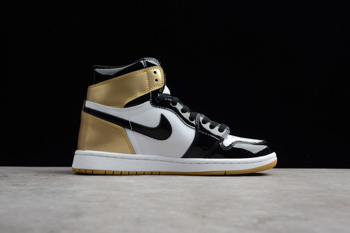 Air Jordan 1 Retro High OG NRG Gold Top 3 861428 001