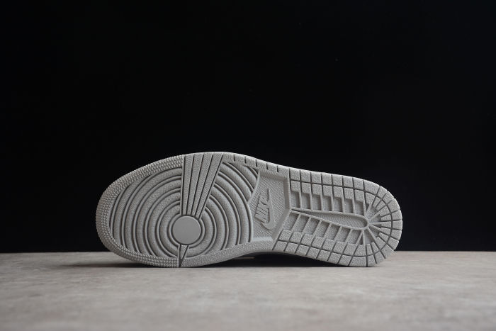 Air Jordan 1 Low Shadow Toe Grey Shoes 553558-052