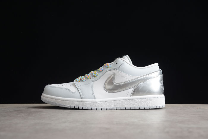 Air Jordan 1 Low SE White Metallic Silver DX6070-101