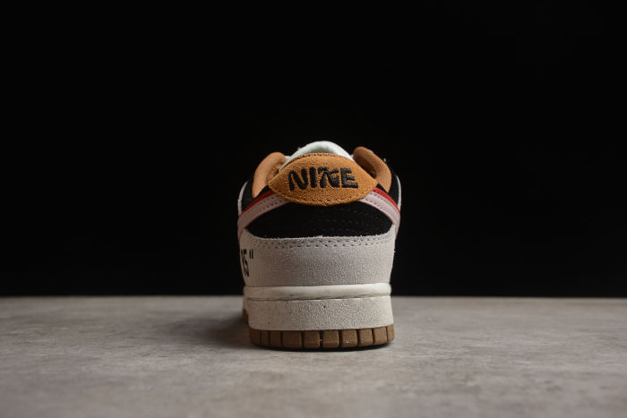 NK SB Dunk Low SE 85 DO9457-126