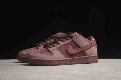 Dunk Low Premium SB 'City of Love Collection ‑ Burgundy Crush' FN0619‑600