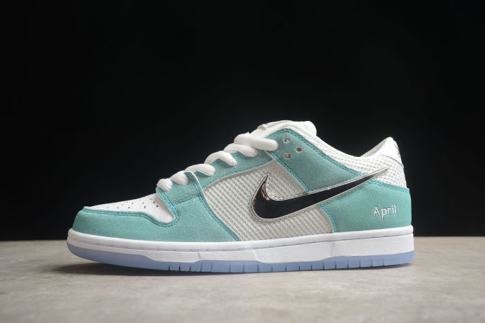 SB Dunk Low x April Skateboards Turbo Green - FD2562-400