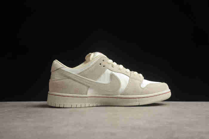 SB Dunk Low Valentine's Day Light Bone FZ5654-100