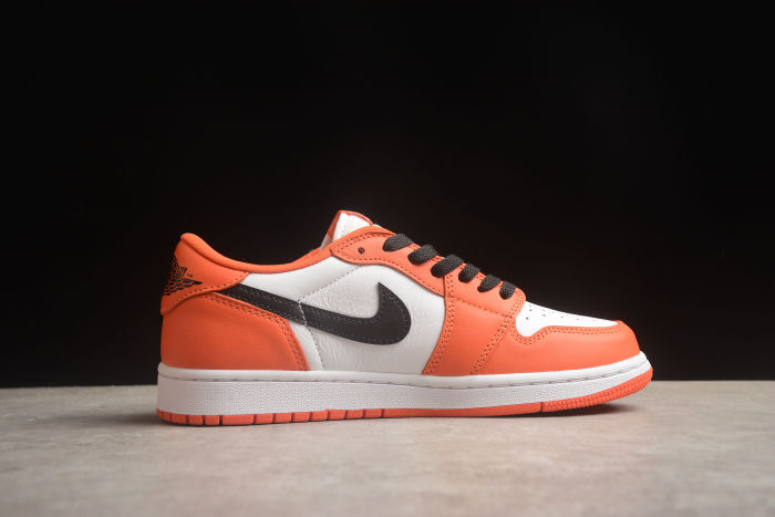 Air Jordan 1 Low OG Starfish | CZ0775-801 |