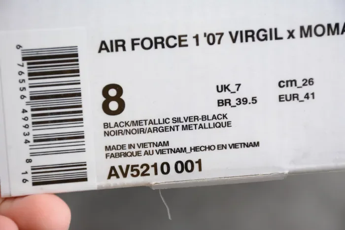 Conplex Con Off-White x MoMa x Air Force 1'07 Virgil black with zipper AV5210-001