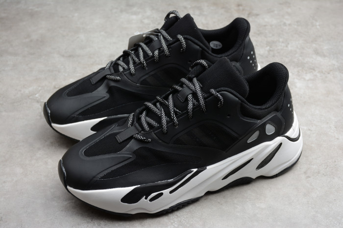 YEEZY BOOST 700 SMALL SQUARE BLACK EG6991