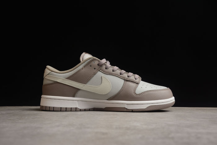 NK Dunk Low Wmns 'Moon Fossil' FD0792-001