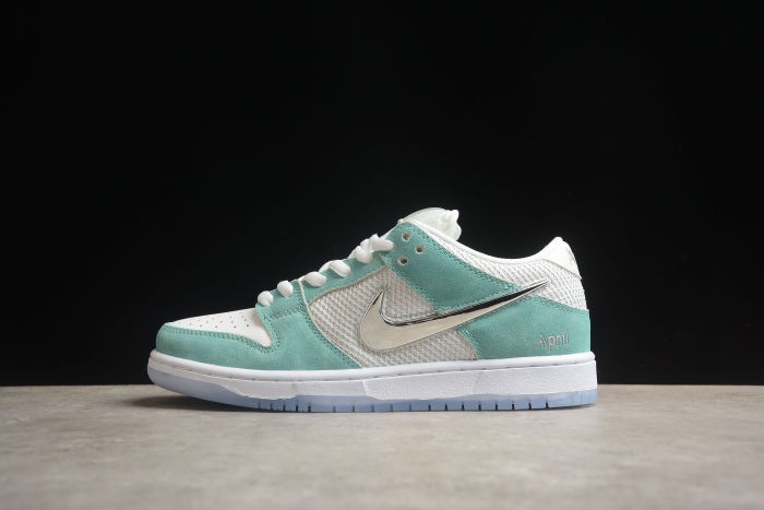 SB Dunk Low April (FD2562-400) READY TO SHIP