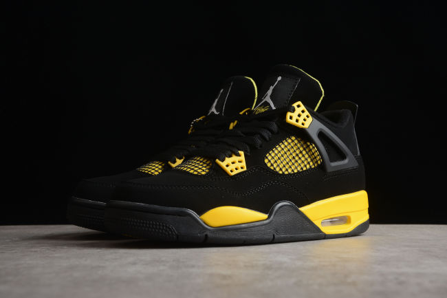 Air Jordan 4 Retro Thunder 2023 DH6927-017