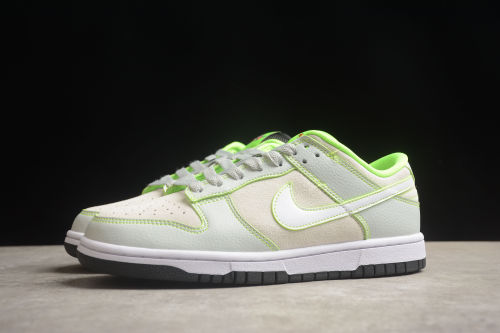 SB Dunk Low PE University Of Oregon