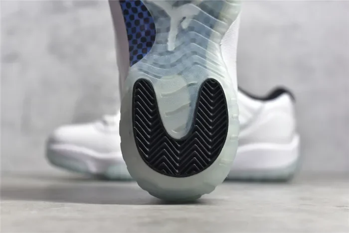 Air Jordan Retro 11 Low “Legend Blue” AV2187-117