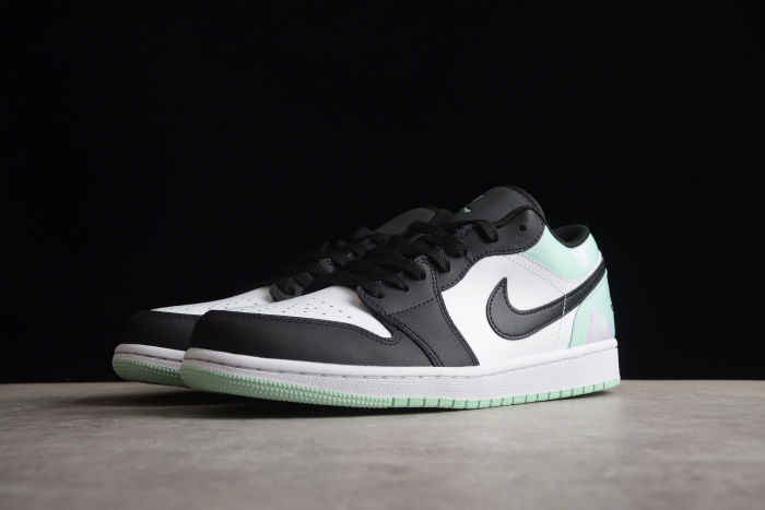 Air Jordan 1 Low SE Tie Dye DM1199-100