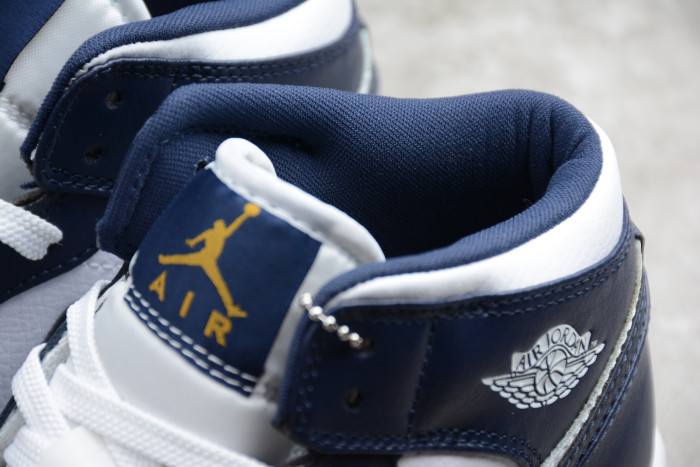 AIR JORDAN 1 MID OBSIDIAN (554724 174)