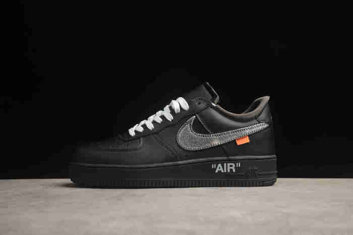 Conplex Con Off-White x MoMa x Air Force 1'07 Virgil black with zipper AV5210-001
