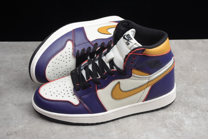 SB x Air Jordan 1 Retro High OG“Court Purple” CD6578-507