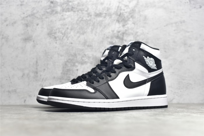 Air Jordan 1 Retro High OG Black/White 555088-010