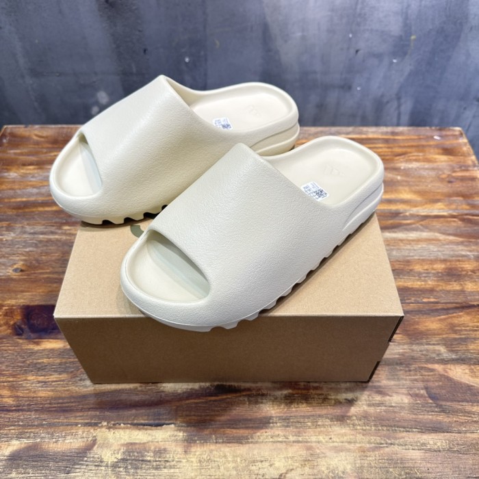 Adidas Yeezy Slide Bone FW6345