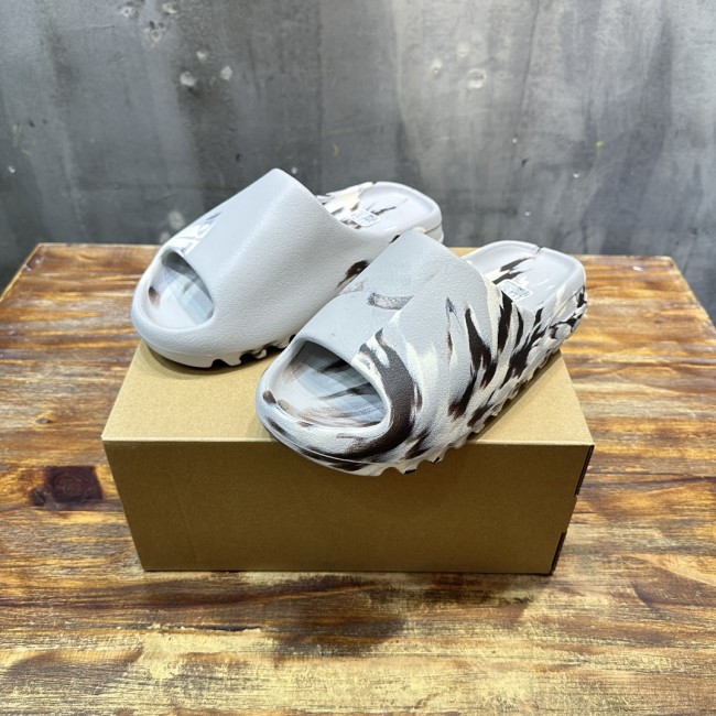 Adidas Yeezy Summer Slides Breathable Non-slip