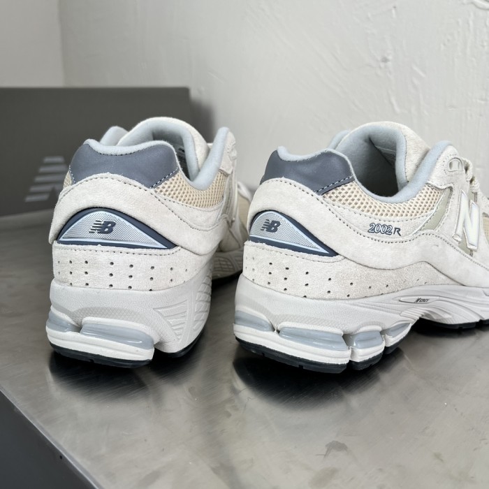 New Balance 2002R NB Bone Ivory Casual Lifestyle Shoes ML2002RE-D