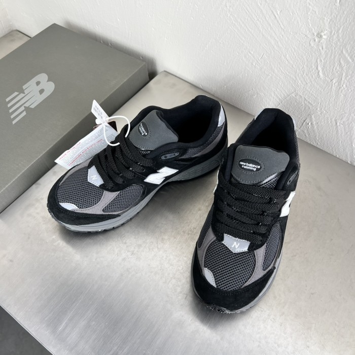 New Balance 2002R Black Running Shoes Sneakers M2002RR1