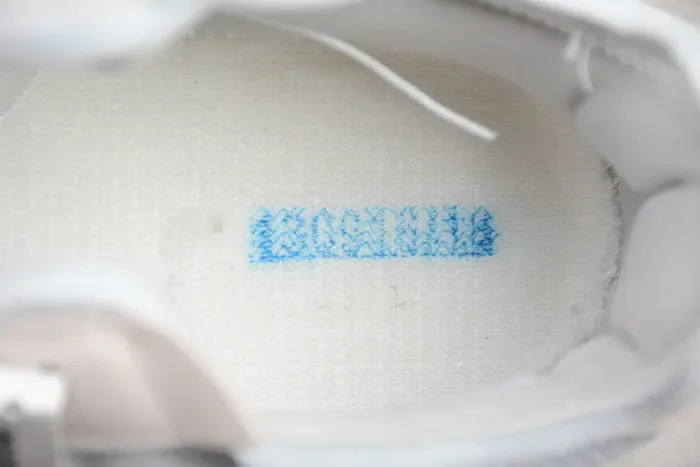 Off White x Air Force 1 Virgil Low White with Zip-Tie A04606-100