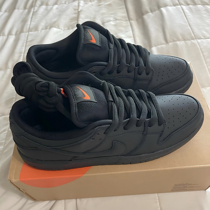 Nike SB Dunk Low Pro ISO Triple Black FJ1674-001