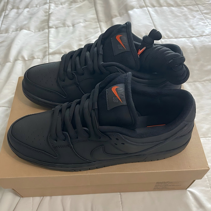 Nike SB Dunk Low Pro ISO Triple Black FJ1674-001